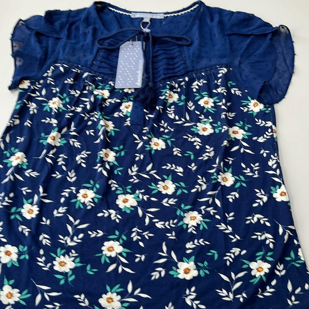 Danielrainn Blouse. PXS. NWT